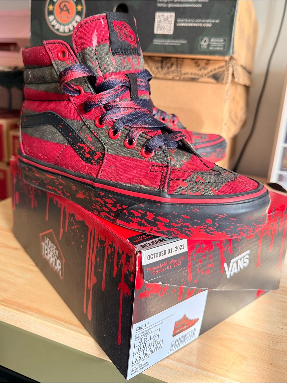 🔥 Vans x A Nightmare on Elm Street Freddy Krueger High Top Sneakers (2021) 🔥